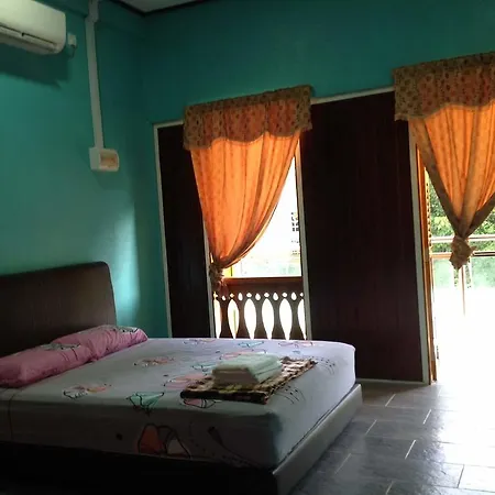 Villa Sri Tebengau Kuah Exterior photo